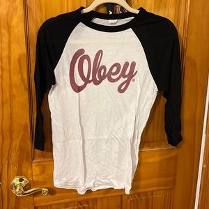 Obey Quarter Length Long Sleeve Shirt Size Small